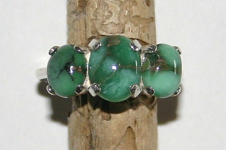 Dameli green turquoise ring