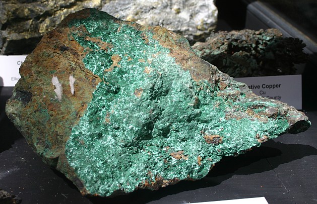 copper ore rock