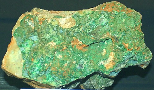 Garnierite Nickel ore