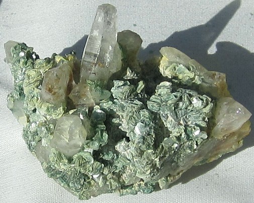 Green Fuchsite variety Muscovite with quartz