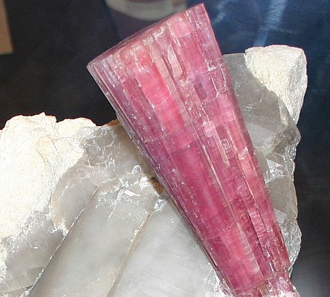 Tourmaline on quartz, San Diego County, California