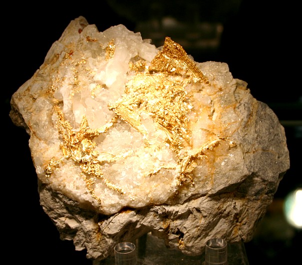 natural gold crystals