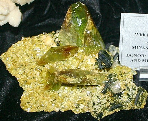 Green Sphene crystals Gem quality